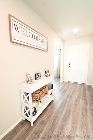 8601 N 76th Place E, Owasso, OK 74055