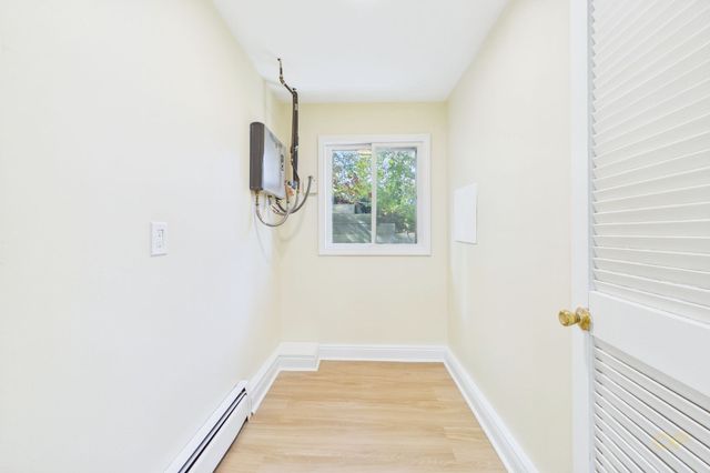 20 Nicholas Ave, Plymouth, MA 02360