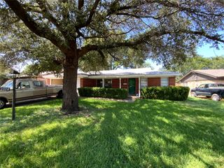2004 Bettibart Street, Fort Worth, TX 76134