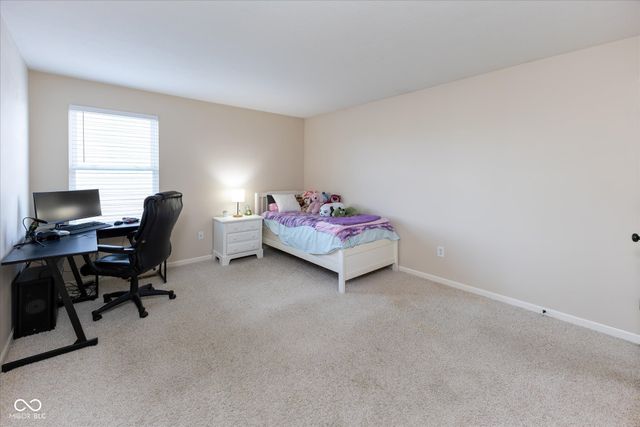 2394 Woodcreek Crossing Boulevard, Avon, IN 46123