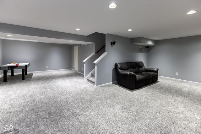 2394 Woodcreek Crossing Boulevard, Avon, IN 46123