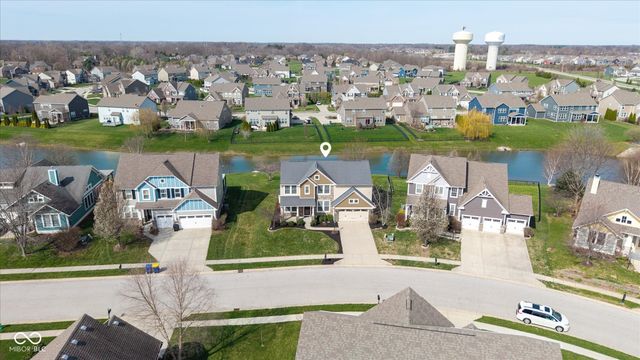 2394 Woodcreek Crossing Boulevard, Avon, IN 46123