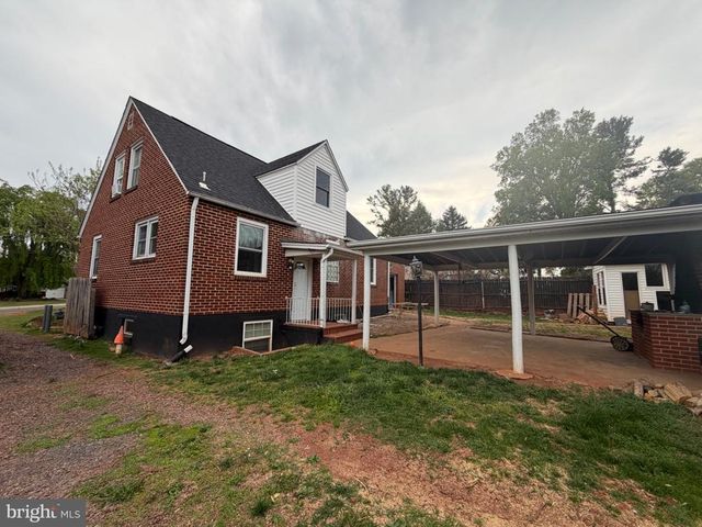1235 S BLUE RIDGE AVE, Culpeper, VA 22701