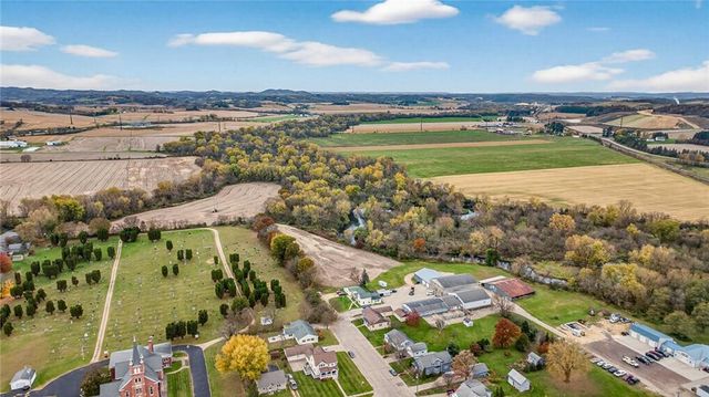 517 W Broadway Street, Blair, WI 54616