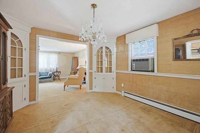 1 Deerfield Ln, Natick, MA 01760