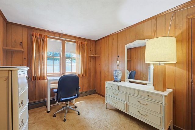 1 Deerfield Ln, Natick, MA 01760