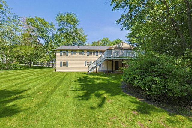 1 Deerfield Ln, Natick, MA 01760
