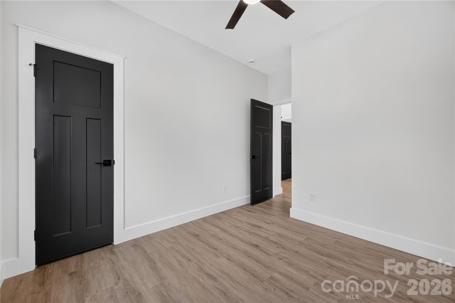 1013 Fassifern Court, Hendersonville, NC 28791