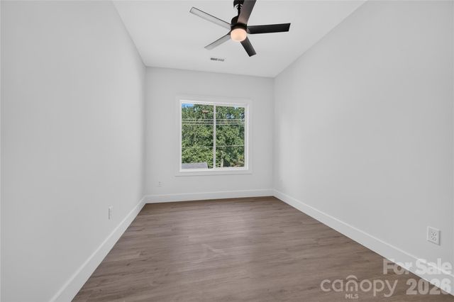 1013 Fassifern Court, Hendersonville, NC 28791