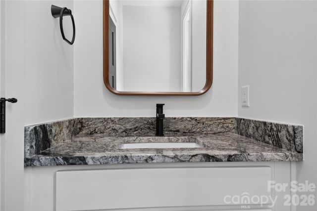 1013 Fassifern Court, Hendersonville, NC 28791