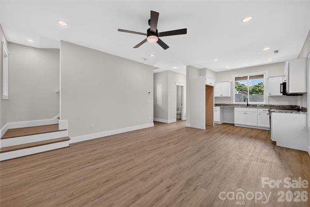 1013 Fassifern Court, Hendersonville, NC 28791