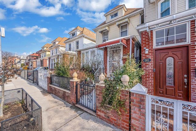 559 E 28th Street, Brooklyn, NY 11210