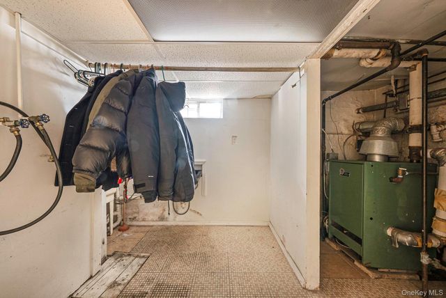 559 E 28th Street, Brooklyn, NY 11210