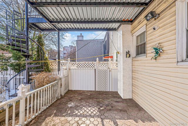 559 E 28th Street, Brooklyn, NY 11210