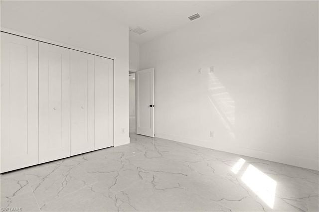 406 W 11th ST, Lehigh Acres, FL 33972