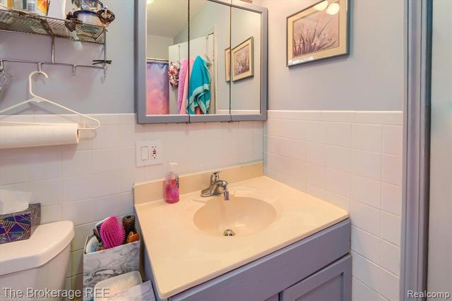 3105 Raywood Street, Flint, MI 48504