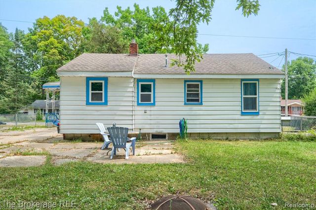 3105 Raywood Street, Flint, MI 48504