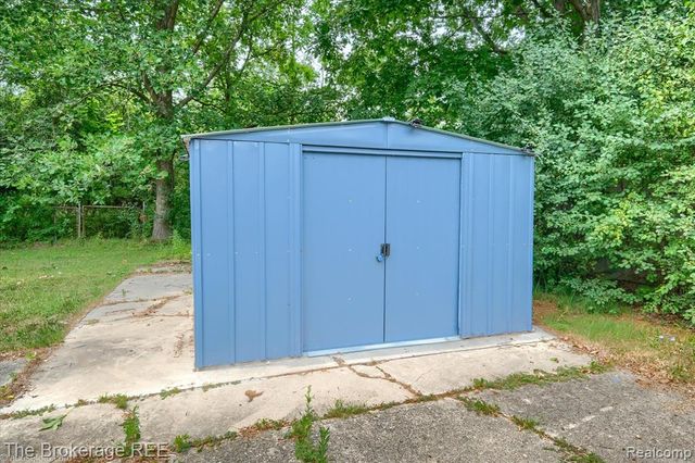 3105 Raywood Street, Flint, MI 48504