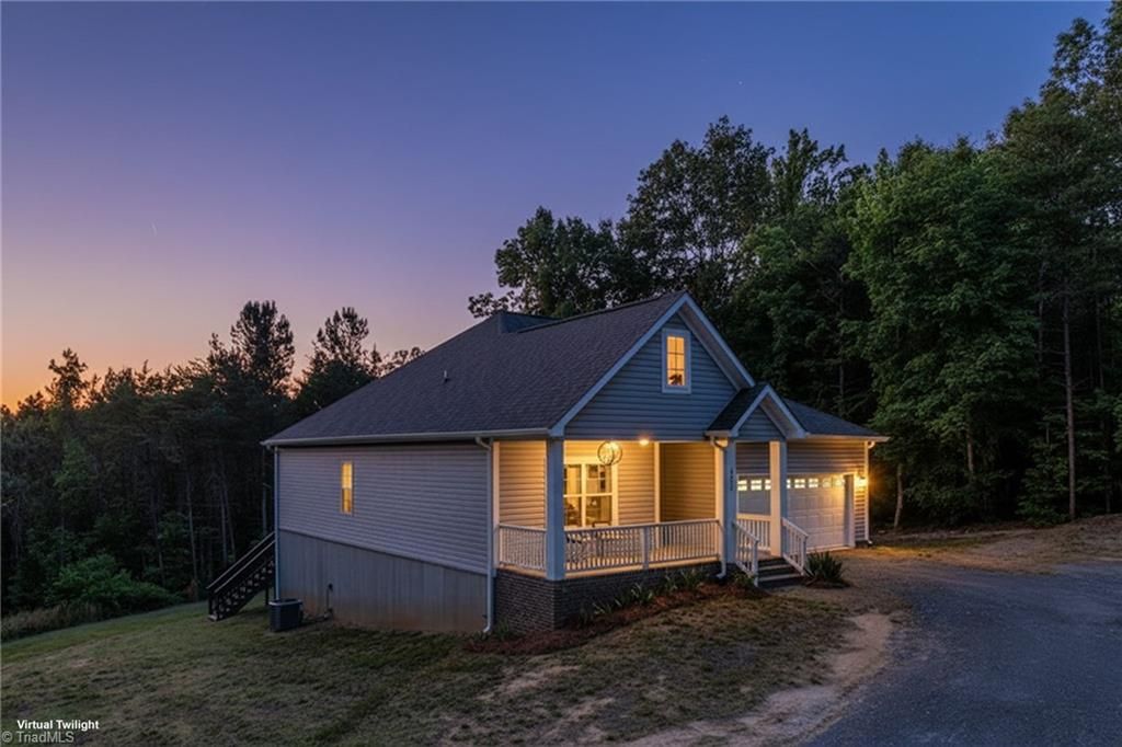 8054 US Highway 29 Bus, Reidsville, NC 27320