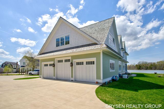 511 N Lake Drive, Leighton Twp, MI 49316