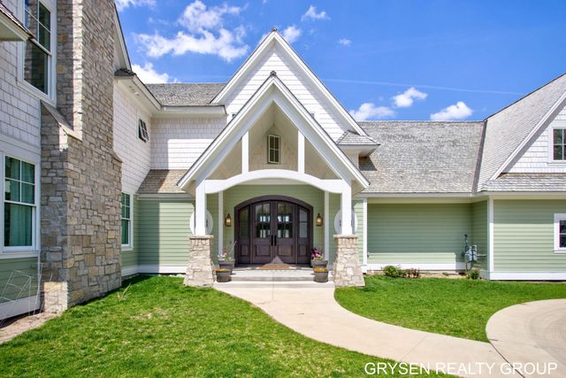 511 N Lake Drive, Leighton Twp, MI 49316