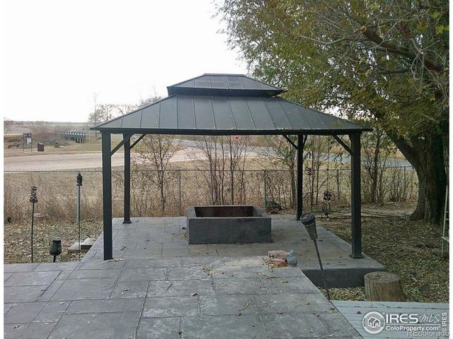 77 Chippewa Circle, Weldona, CO 80653