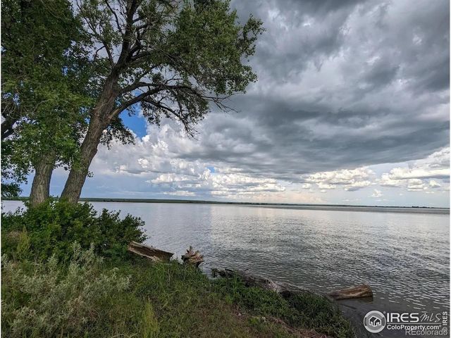 77 Chippewa Circle, Weldona, CO 80653