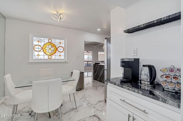 259 Crown Point Drive, El Paso, TX 79912