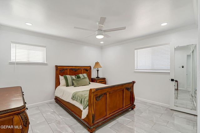 259 Crown Point Drive, El Paso, TX 79912