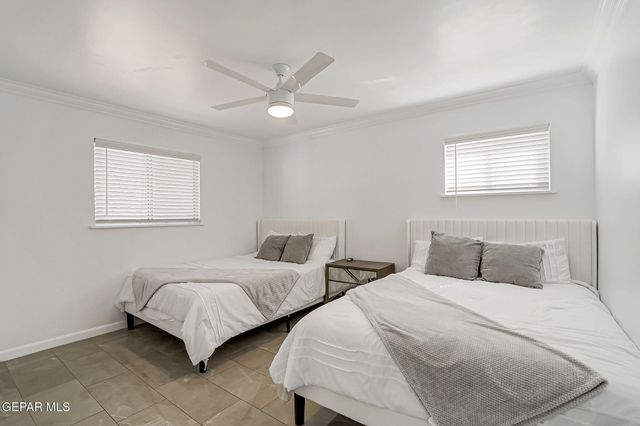259 Crown Point Drive, El Paso, TX 79912