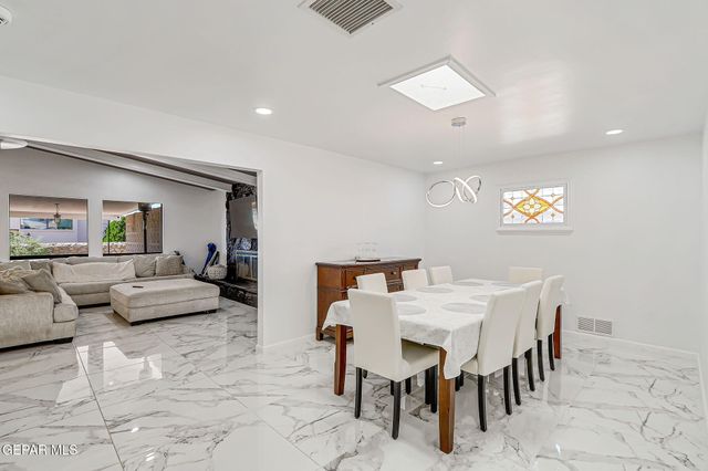 259 Crown Point Drive, El Paso, TX 79912
