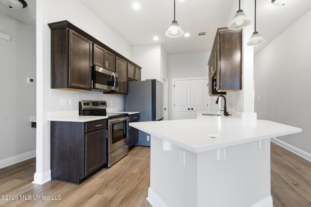 18120 Evergreen Drive, Gulfport, MS 39503