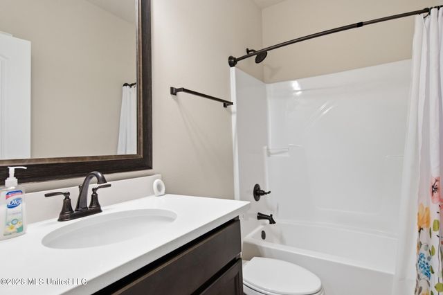 18120 Evergreen Drive, Gulfport, MS 39503