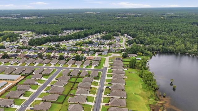 18120 Evergreen Drive, Gulfport, MS 39503