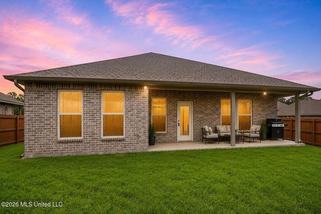18120 Evergreen Drive, Gulfport, MS 39503