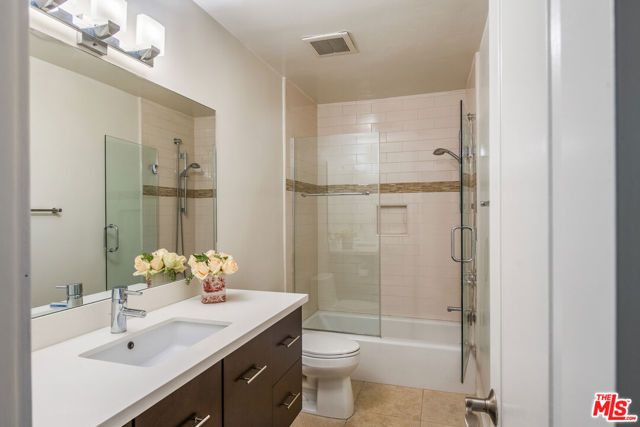 1301 17th Street 102, Santa Monica, CA 90404