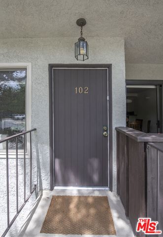 1301 17th Street 102, Santa Monica, CA 90404