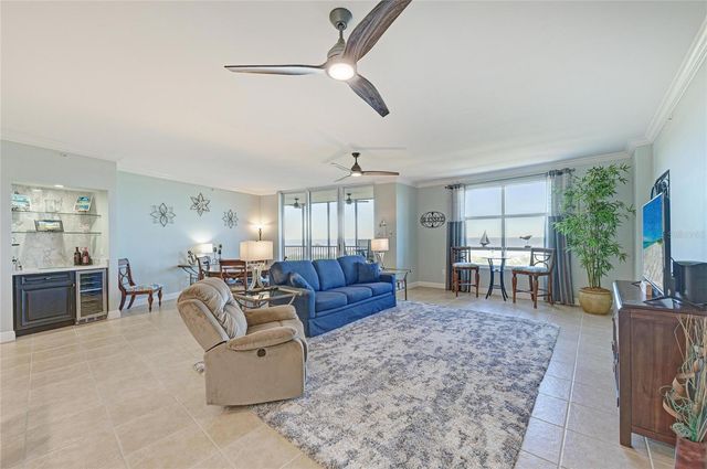 3329 SUNSET KEY CIRCLE 407, Punta Gorda, FL 33955