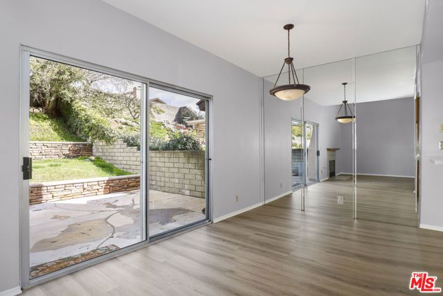 22911 Banyan Place 242, Santa Clarita, CA 91390