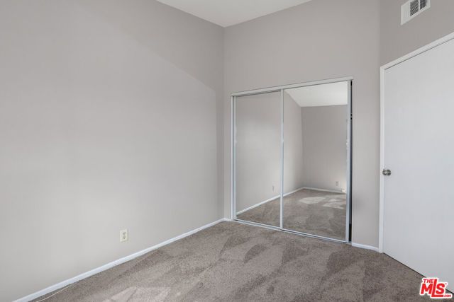 22911 Banyan Place 242, Santa Clarita, CA 91390