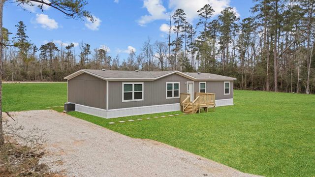 245 Rustic Way, Livingston, TX 77351