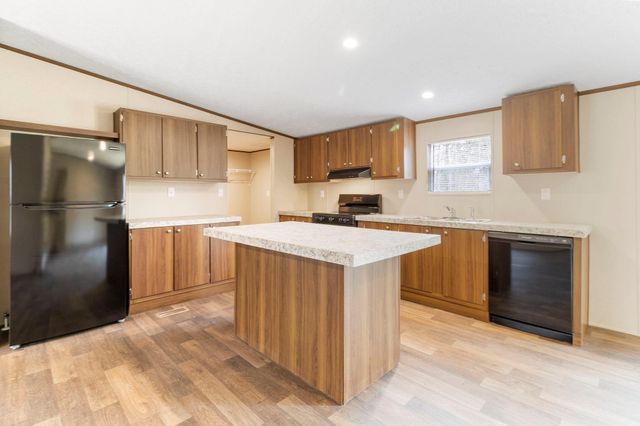 245 Rustic Way, Livingston, TX 77351