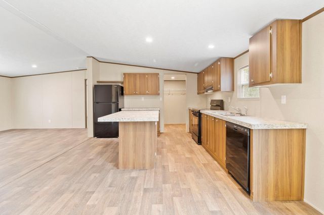 245 Rustic Way, Livingston, TX 77351