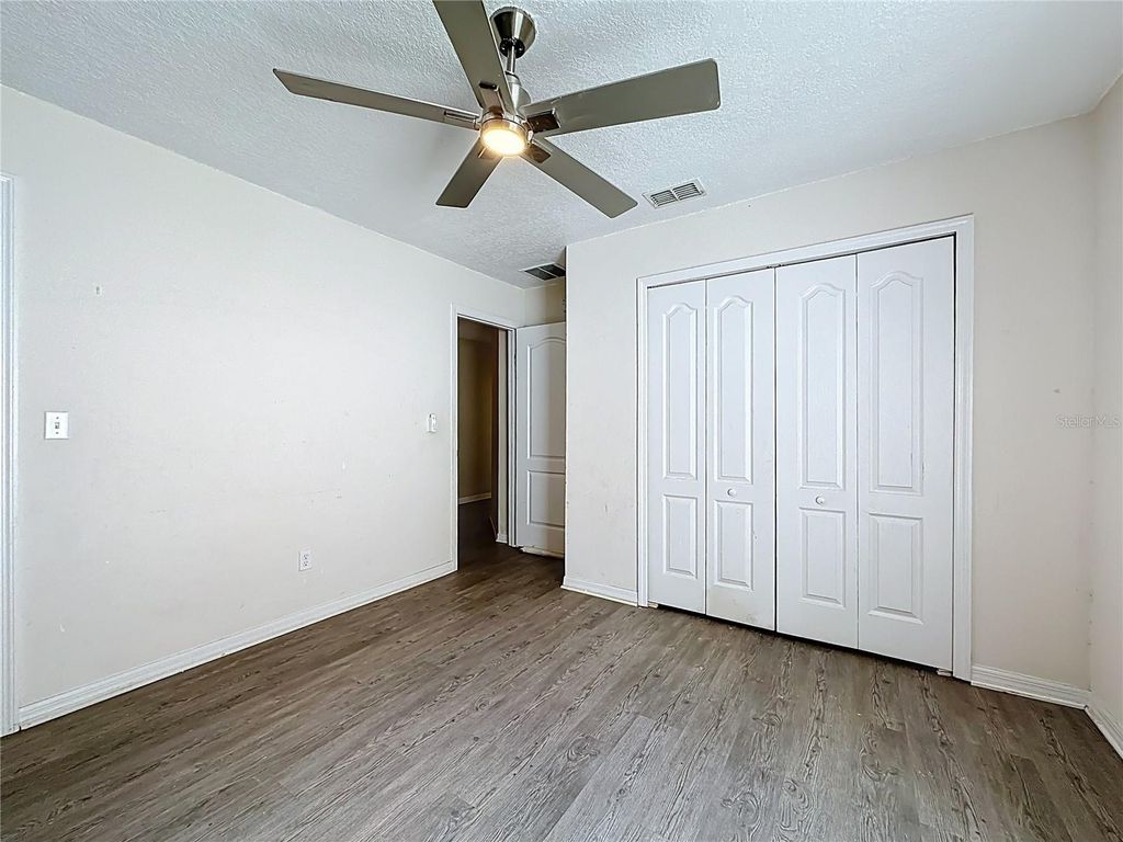 Image 20 of property listing at 3371 CLASSIC OAK COURT, Orange Park, FL 32065