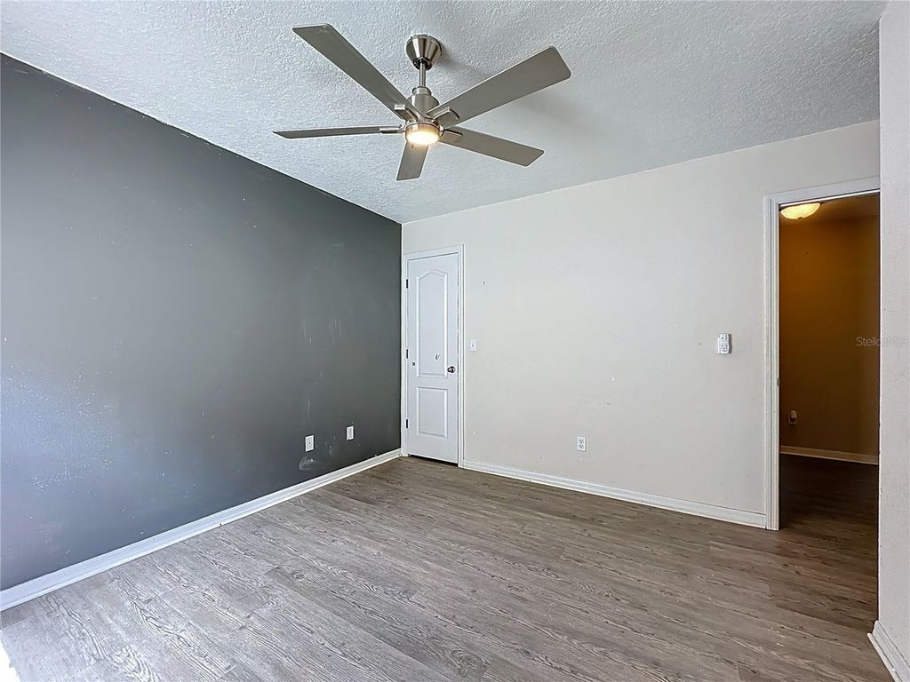 Image 21 of property listing at 3371 CLASSIC OAK COURT, Orange Park, FL 32065