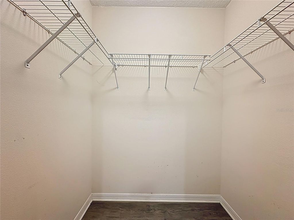 Image 27 of property listing at 3371 CLASSIC OAK COURT, Orange Park, FL 32065