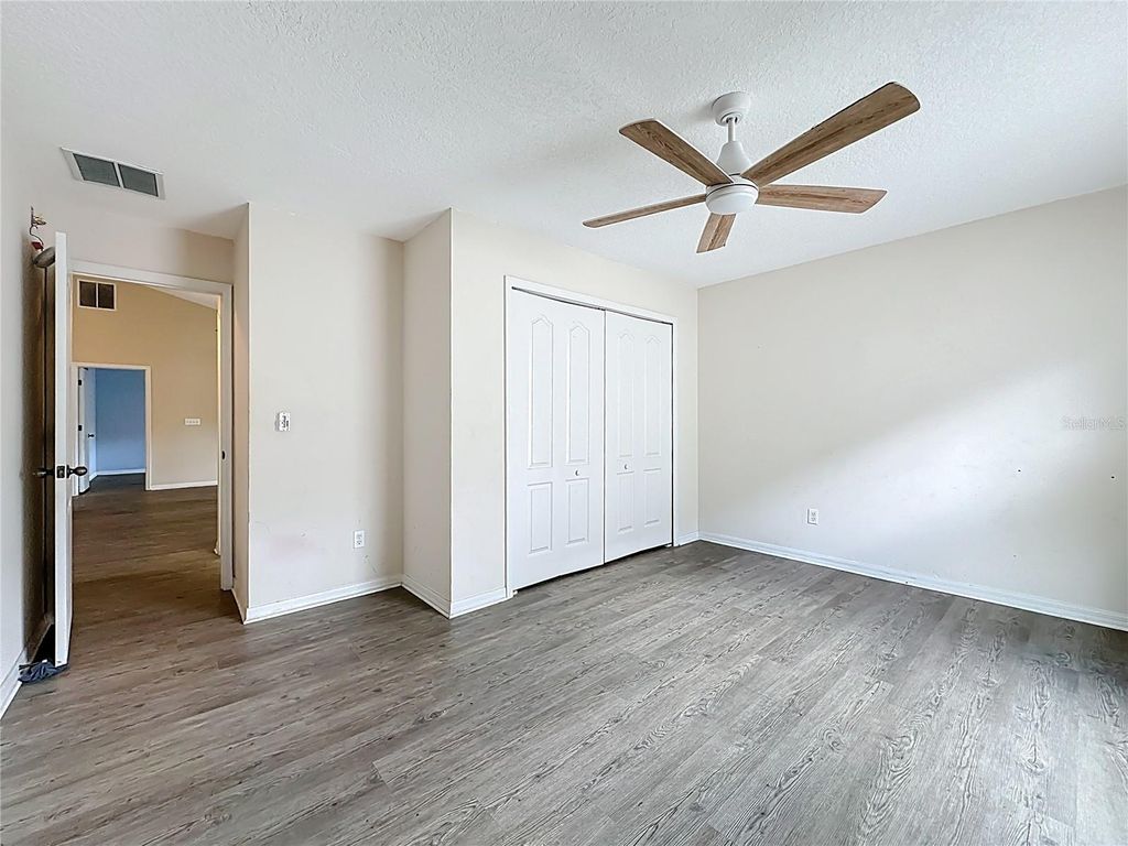 Image 36 of property listing at 3371 CLASSIC OAK COURT, Orange Park, FL 32065