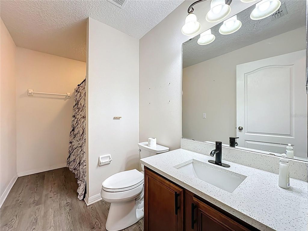 Image 38 of property listing at 3371 CLASSIC OAK COURT, Orange Park, FL 32065