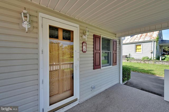 6 E CHURCH ST, Lebanon, PA 17046