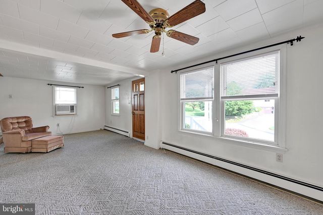 6 E CHURCH ST, Lebanon, PA 17046